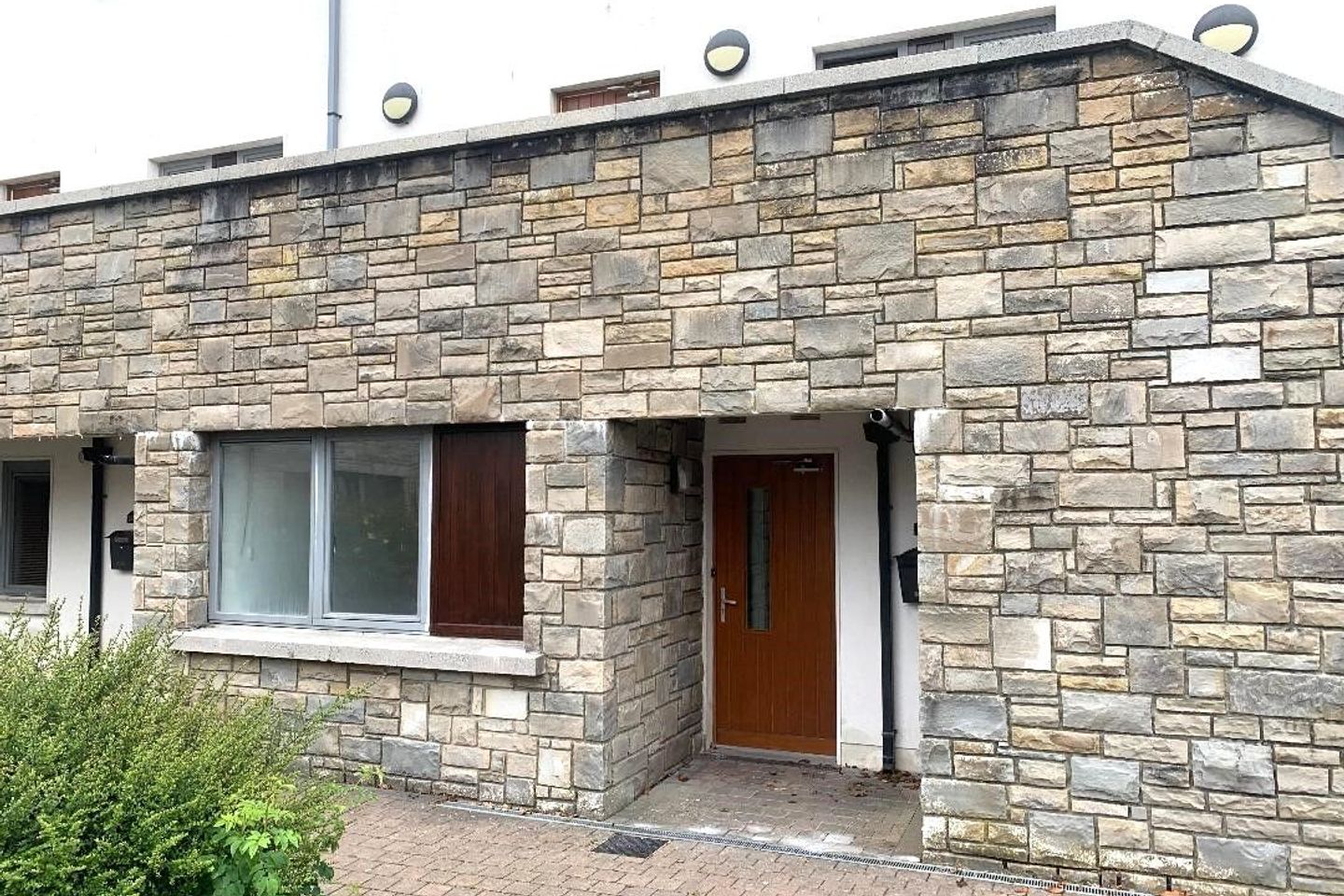 Apartment 167 , Caireal Mor, Headford Road, Co. Galway, H91KF70 is for