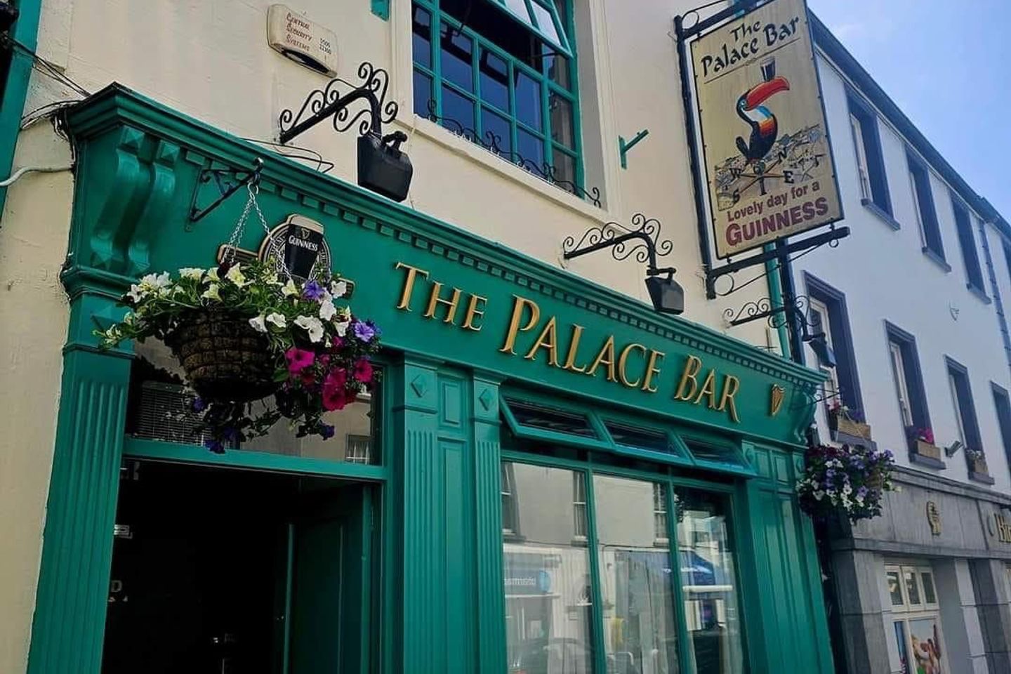 The Palace Bar, 6 O'connell Street, Birr, Birr, Co. Offaly