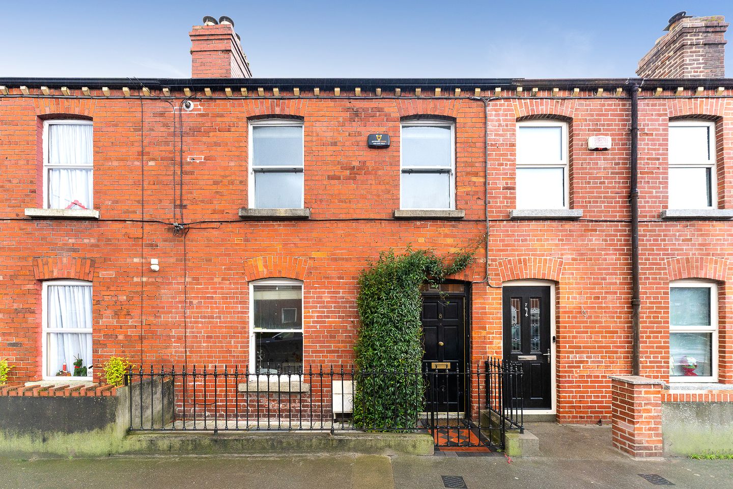 8 Woodville Road, Drumcondra, Dublin 9, D09C6P6 is for sale on Daft.ie