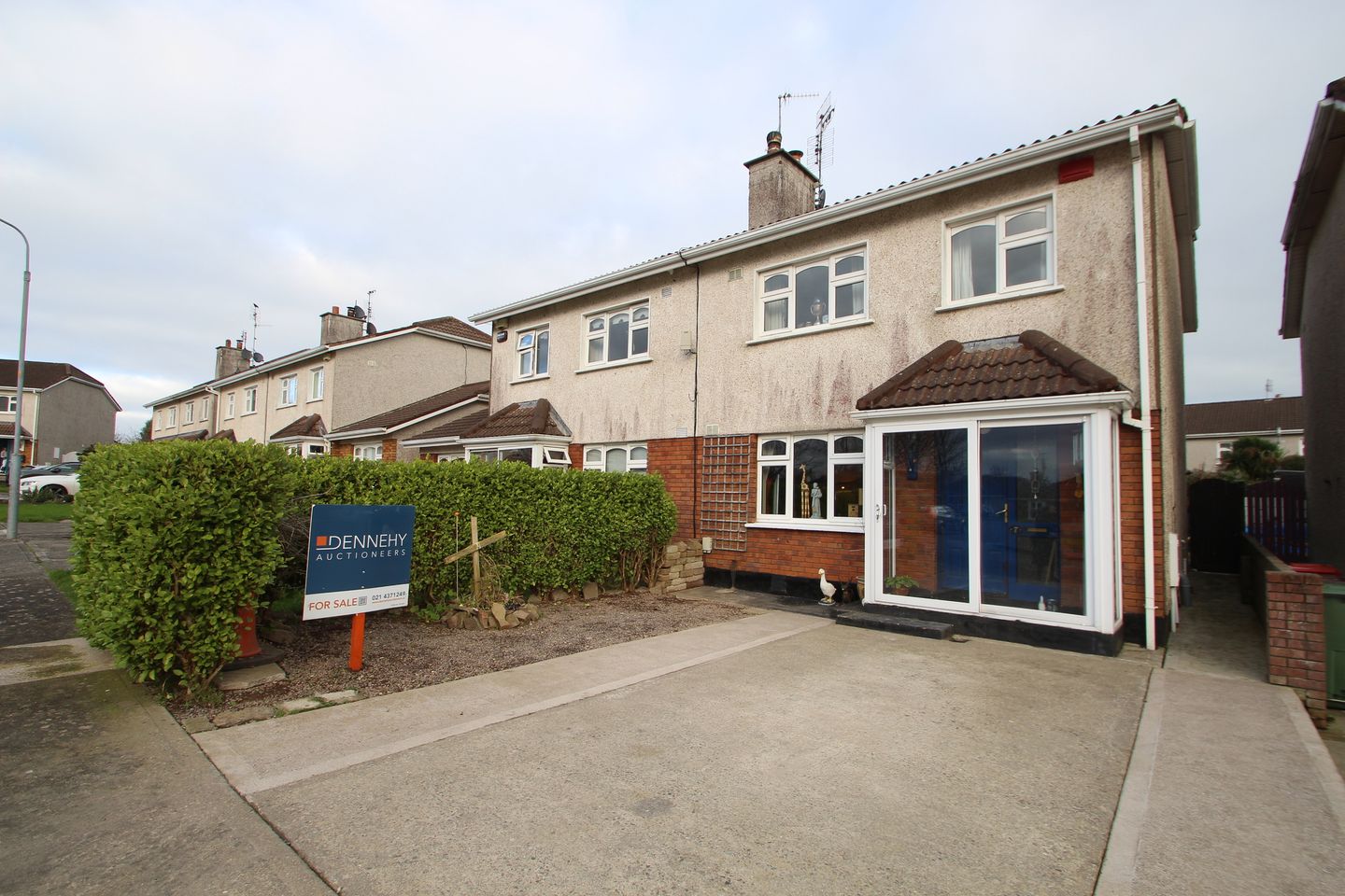 5 The Oaks, Bridgemount, Carrigaline, Co. Cork is for sale on Daft.ie