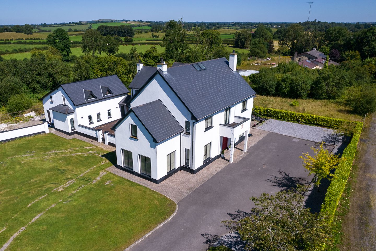 Dublin Road, Moate, Co. Westmeath, N37KR91 is for sale on Daft.ie