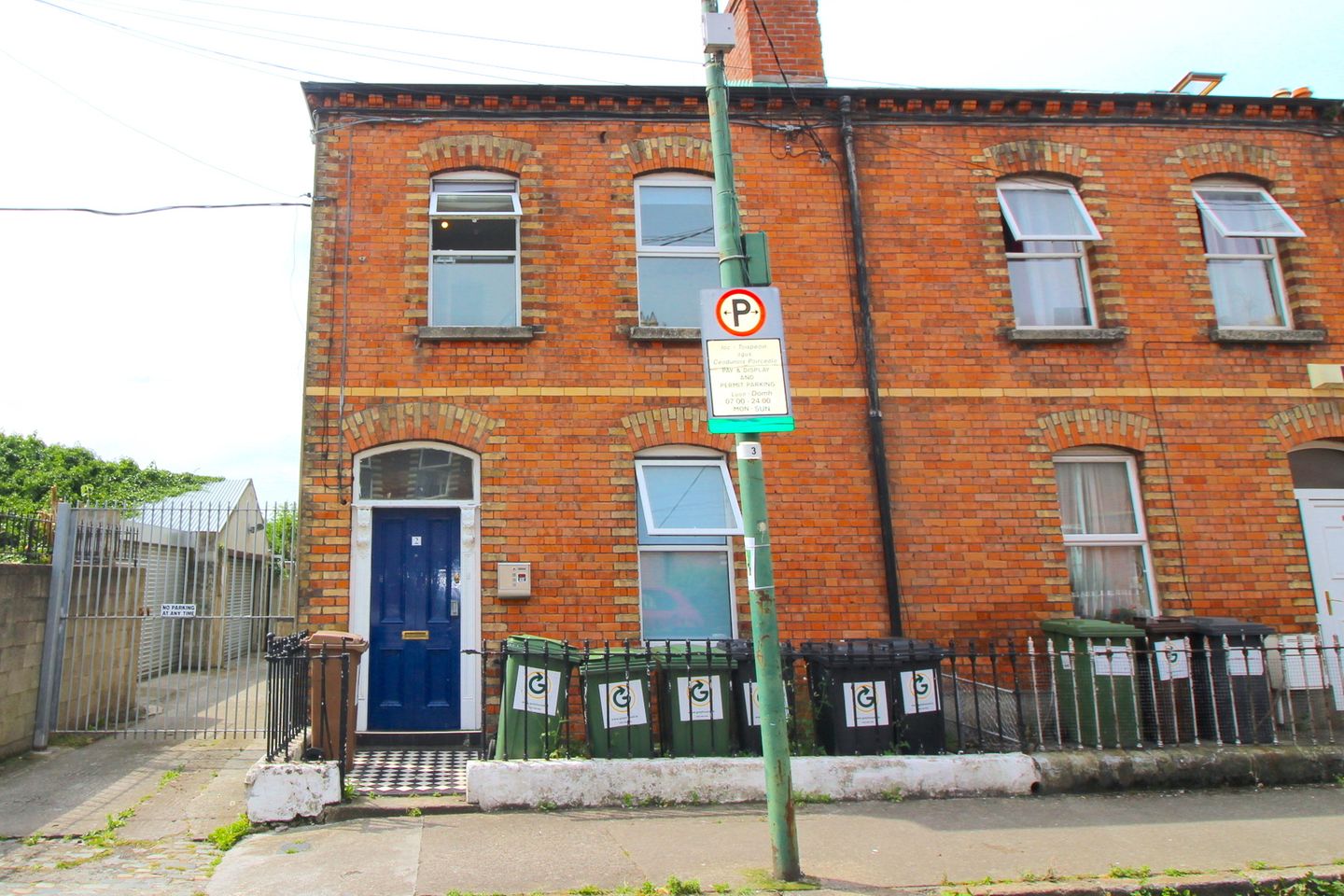 2 Saint Clement's Road, Drumcondra, Drumcondra, Dublin 9, D09H9N9 is