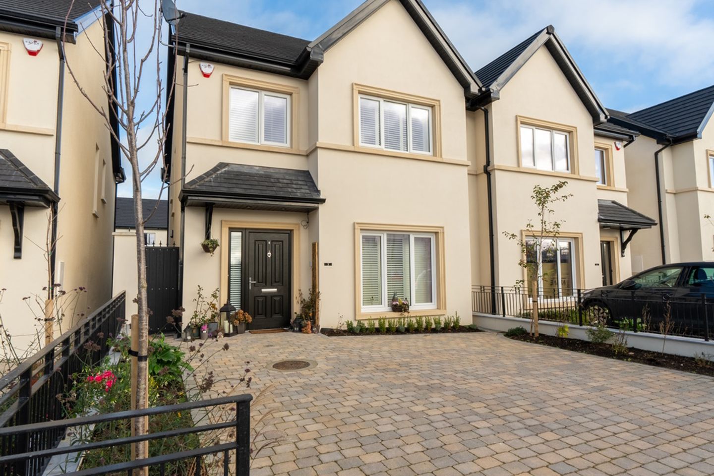 5 Glenbourne, Ballinglanna, Glanmire, Co. Cork, T45F291 is for sale on