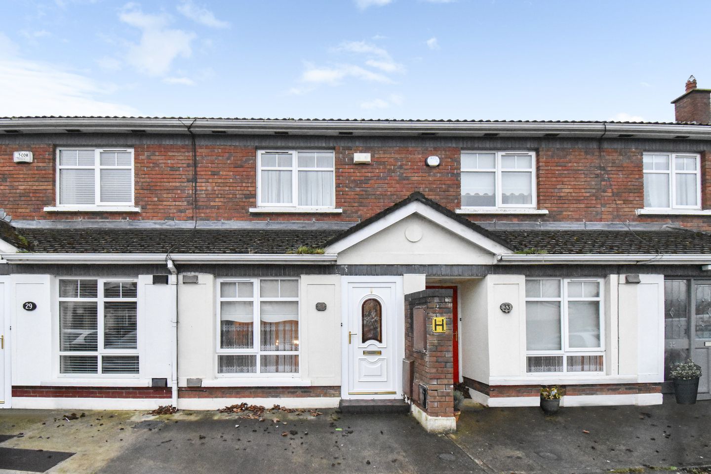 31 Beechfield Way, Clonee, Clonee, Dublin 15, D15P8P0 is for sale on