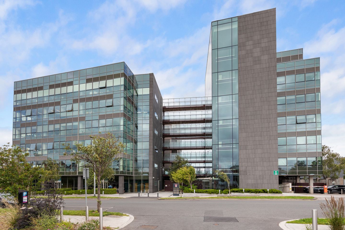 SUITE 302 Q HOUSE 76 FURZE ROAD SANDYFORD BUSINESS PARK DUBLIN 18, Sandyford, Dublin 18
