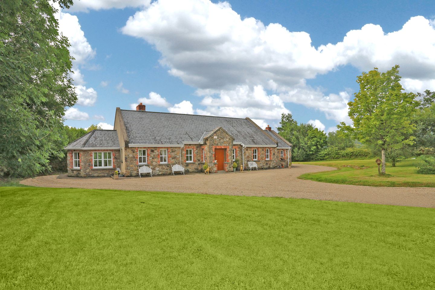 Clogga, Sixmilebridge, Co. Clare, V95AD90 is for sale on Daft.ie