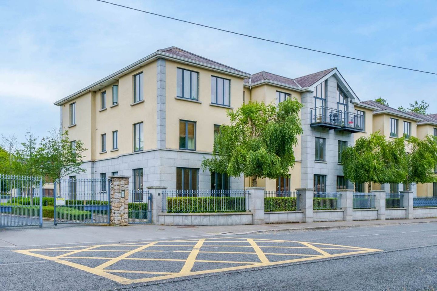 26 Fawn Lodge, Castleknock Road, D15DX67 is for sale on Daft.ie