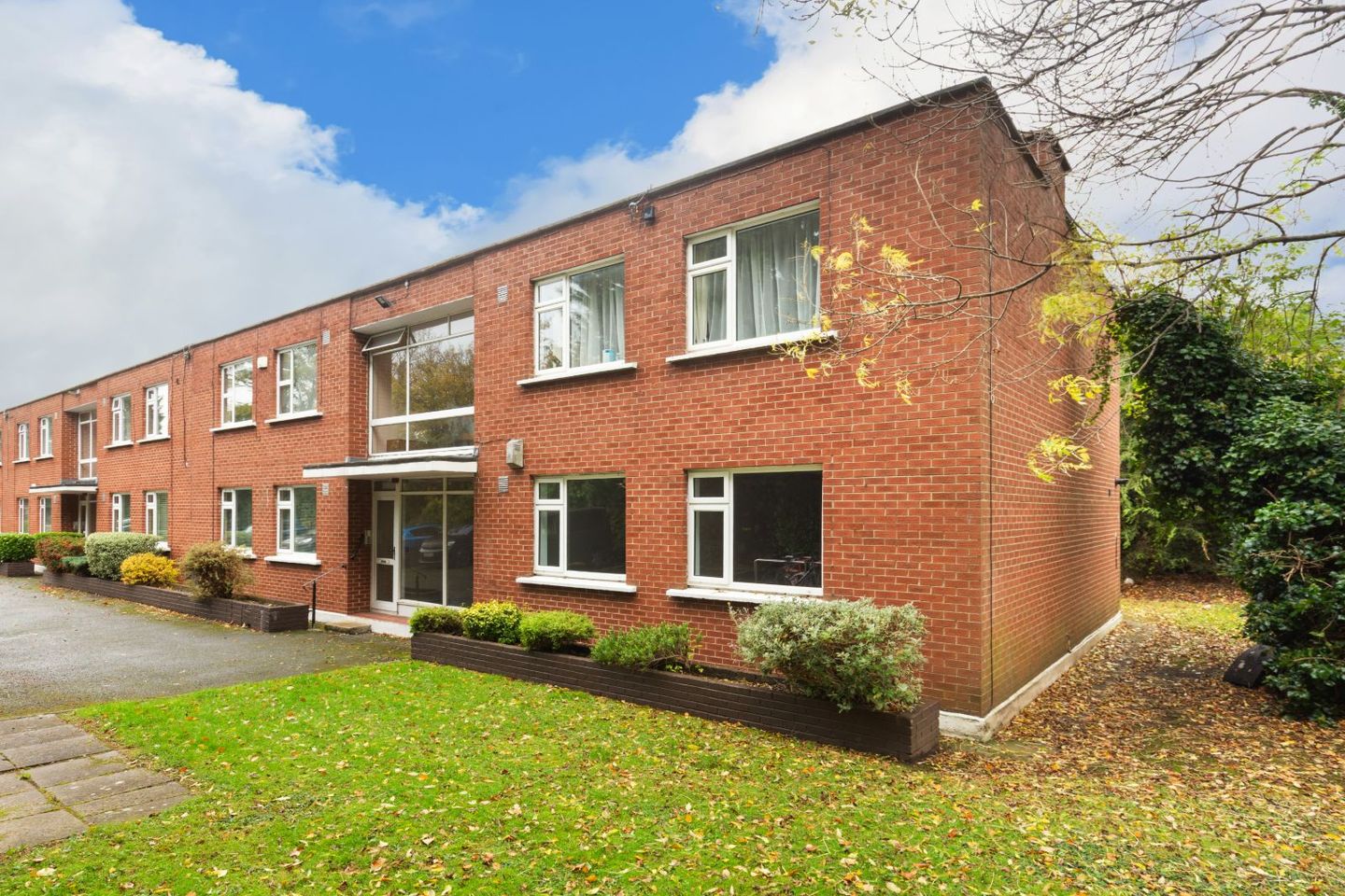 Apartment 15, Sunnybank Court, Dundrum Road, Dundrum, Dublin 14, D14AD93