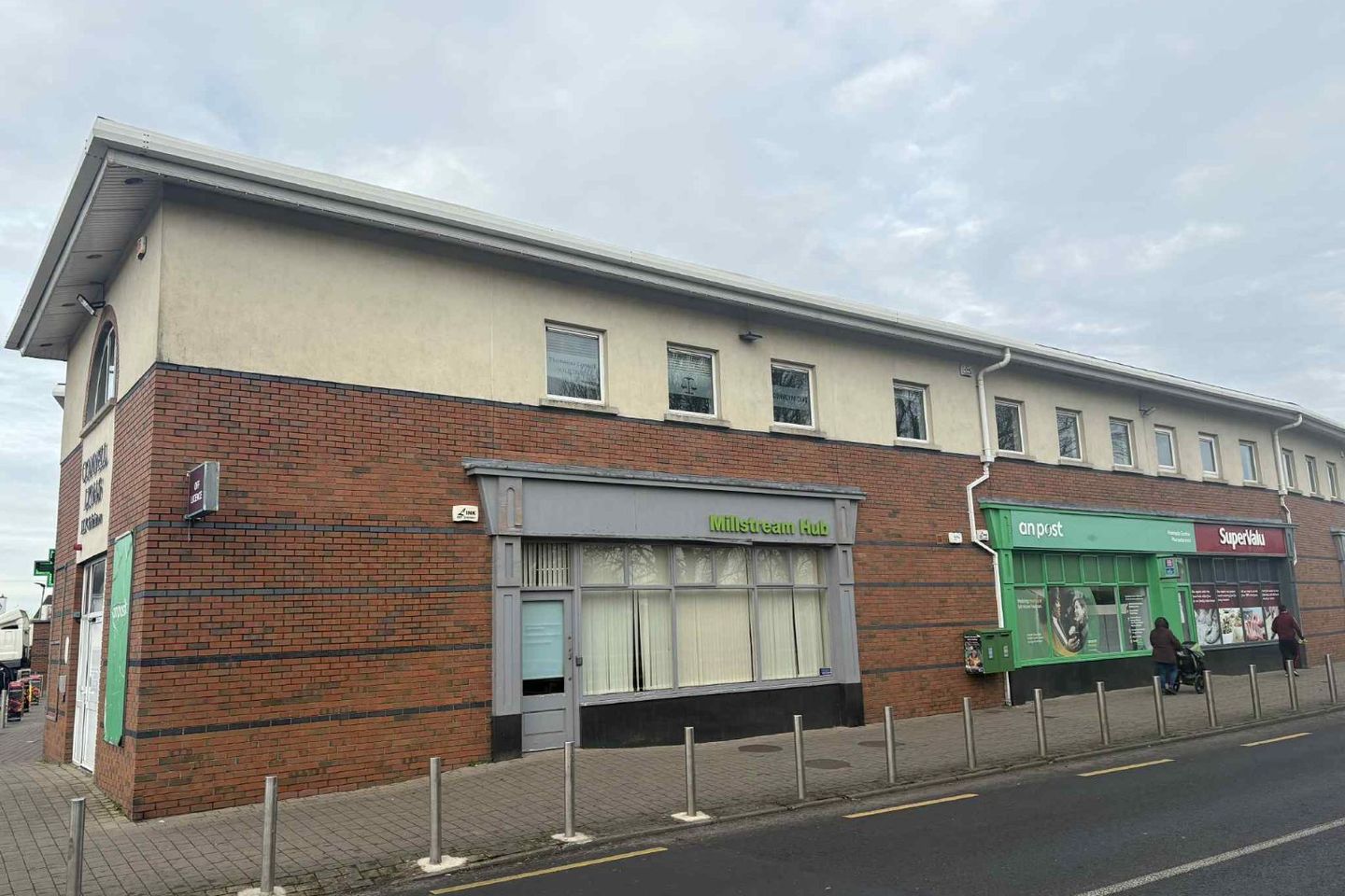 Supervalu, The Mill Street Shopping Centre, Togher Road, Monasterevin, Co. Kildare