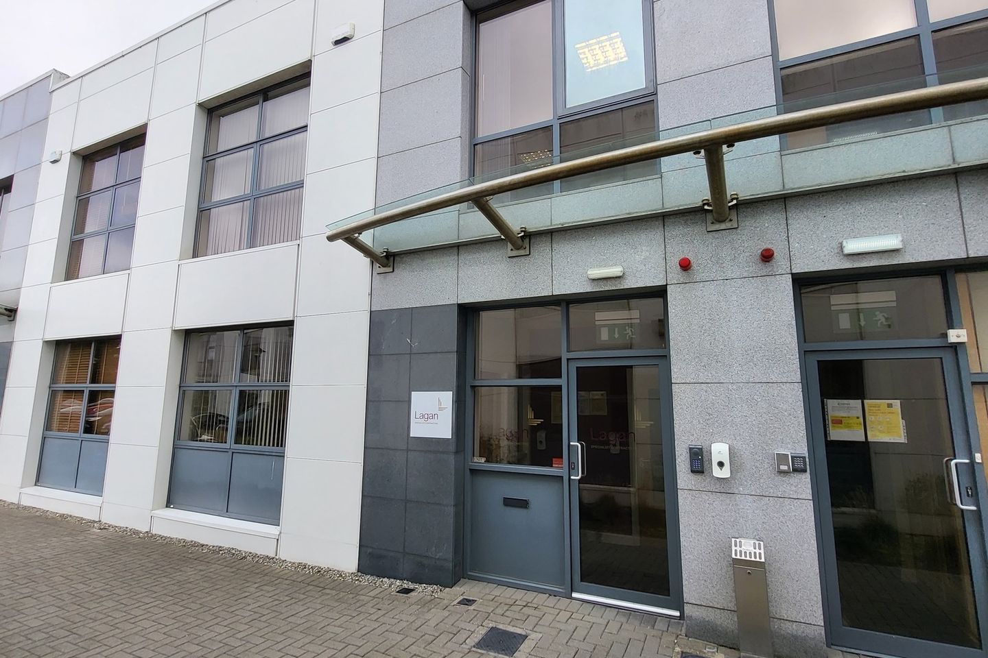 Commercial property for rent in Suite 7 Woodford Court, Woodford