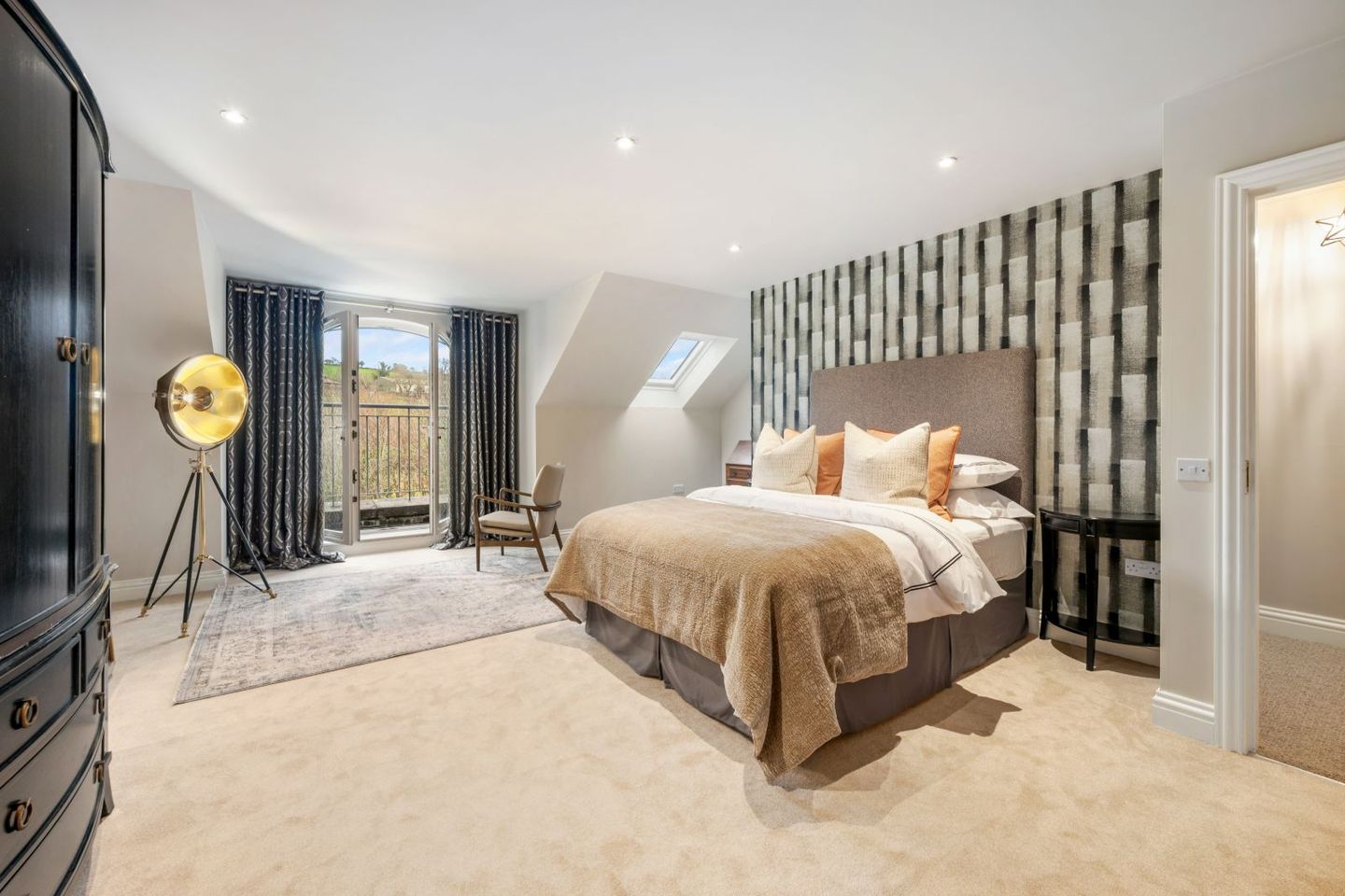 3 Meadow View, Castleheights,  Kilmoney, Carrigaline, Co. Cork, P43C580