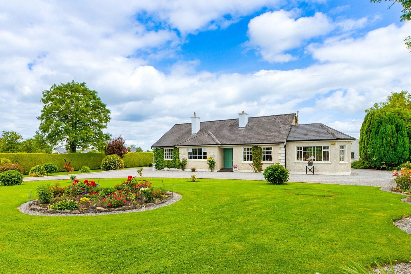 Turn-Key Residence On 17.52 Acres, Kilbreedy, Killenaule, Co. Tipperary