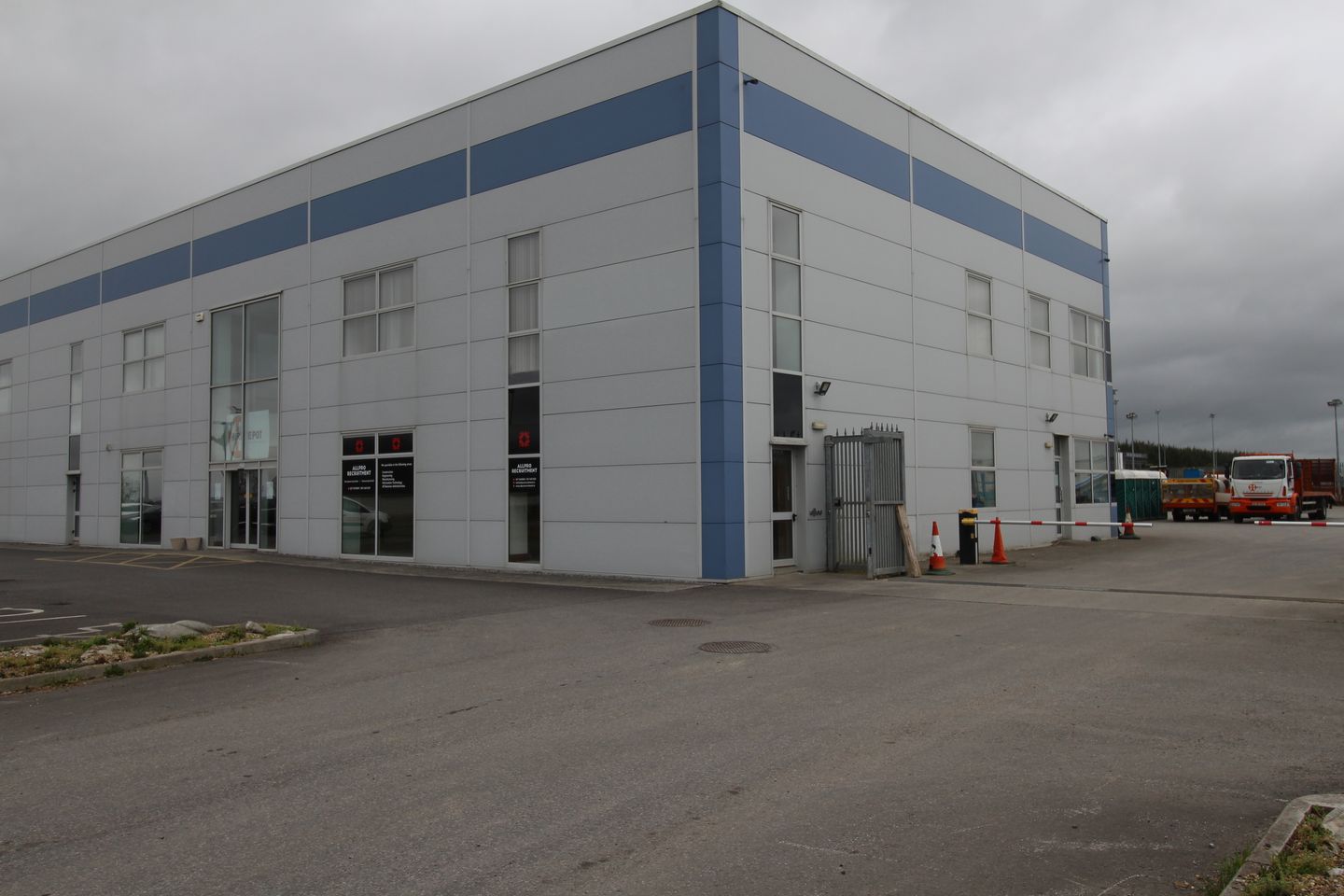 Axis Business Park, Tullamore, Co. Offaly