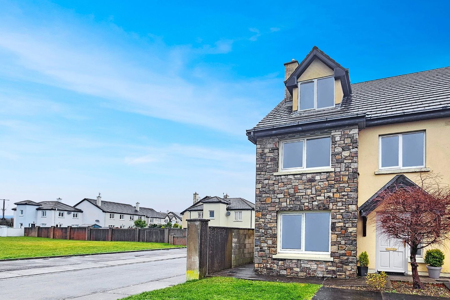 54 Inis Clair, Kildysart Road, Ennis, Co. Clare, V95HX0V is for sale on