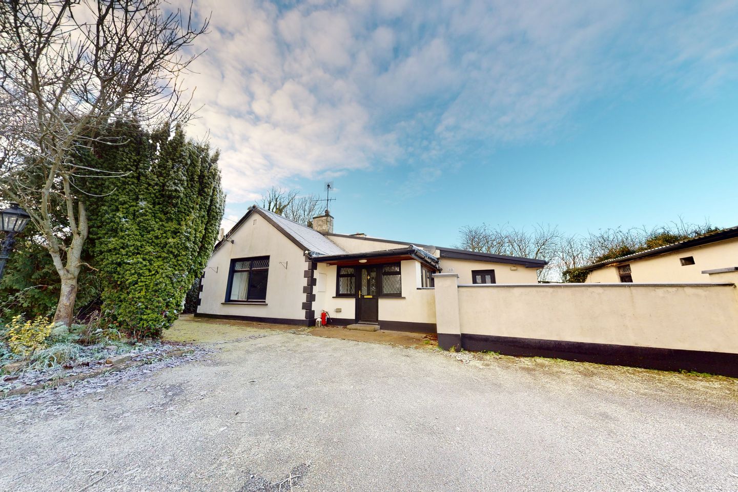 STEPPING STONE STABLES, Friarstown, The Curragh, Co. Kildare is for