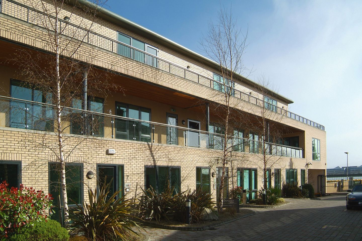 Unit 10, The Seapoint Building, Clontarf, Dublin 3