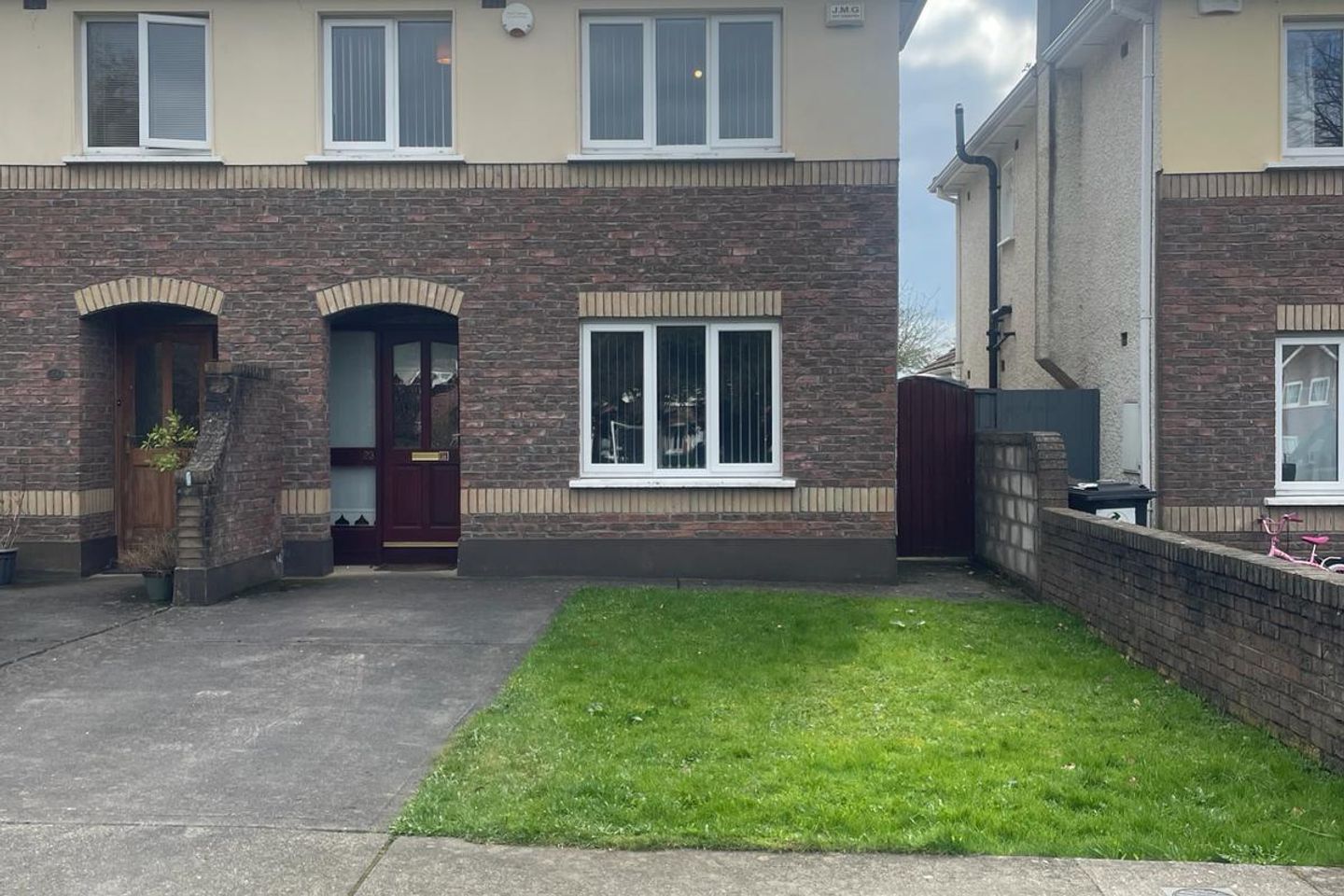 23 Fforster Green, Lucan, Co. Dublin, K78KN77 is for sale on Daft.ie