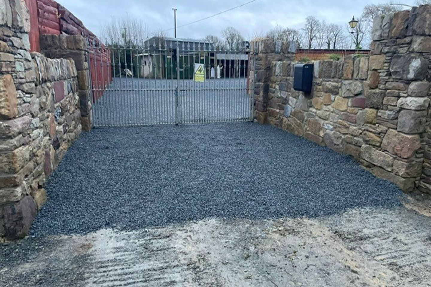 Commercial property for rent in Black Road Newport Co Tipperary