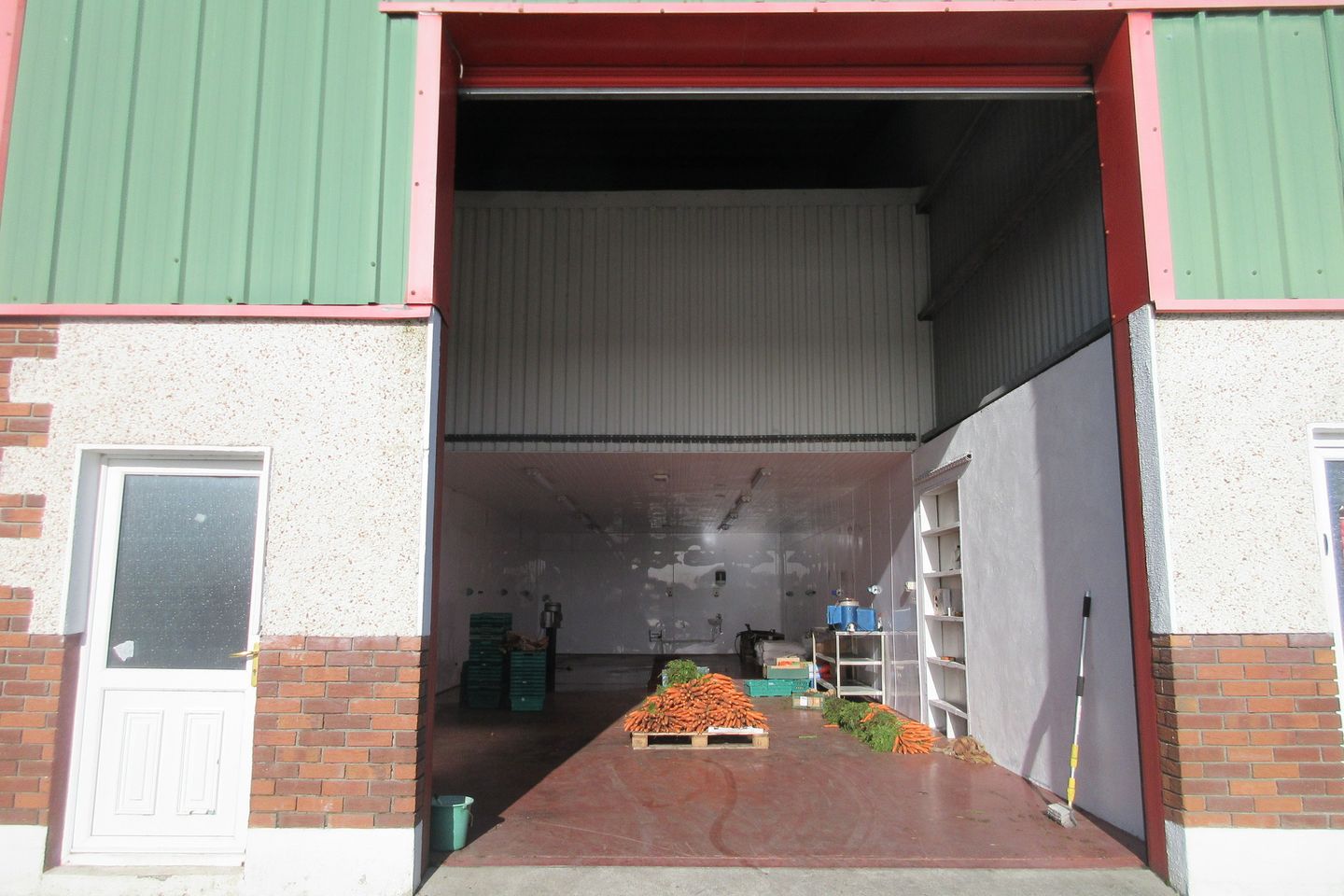 Commercial property for rent in Johnstown, Cornafulla, Athlone, Co.