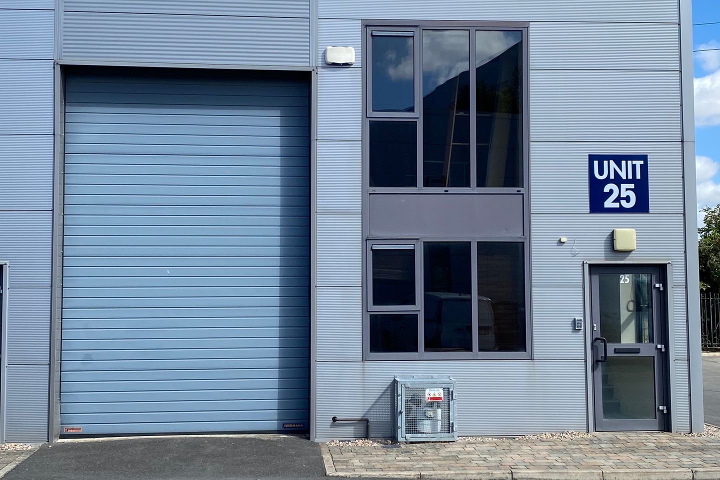 Commercial property for rent in Unit 25 Primeside Park, Northwest