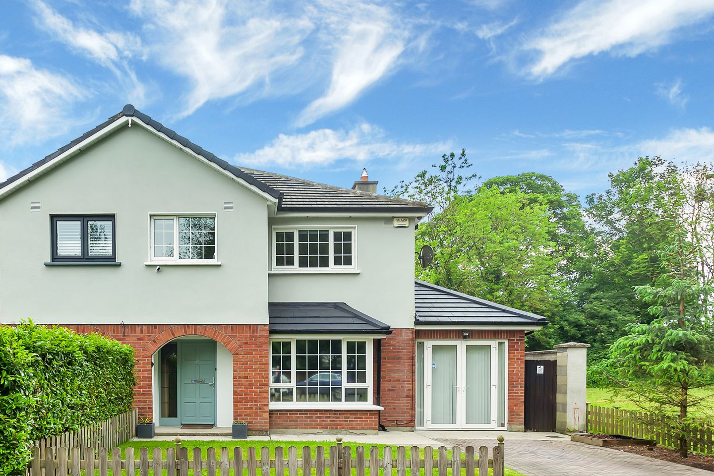 10 Deerpark View, Baltinglass, Co. Wicklow, W91NC44 is for sale on Daft.ie