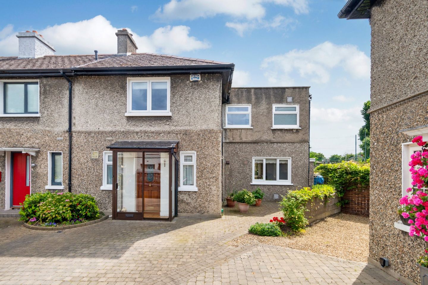18 Larkfield Gardens, Harold's Cross, Dublin 6W is for sale on Daft.ie