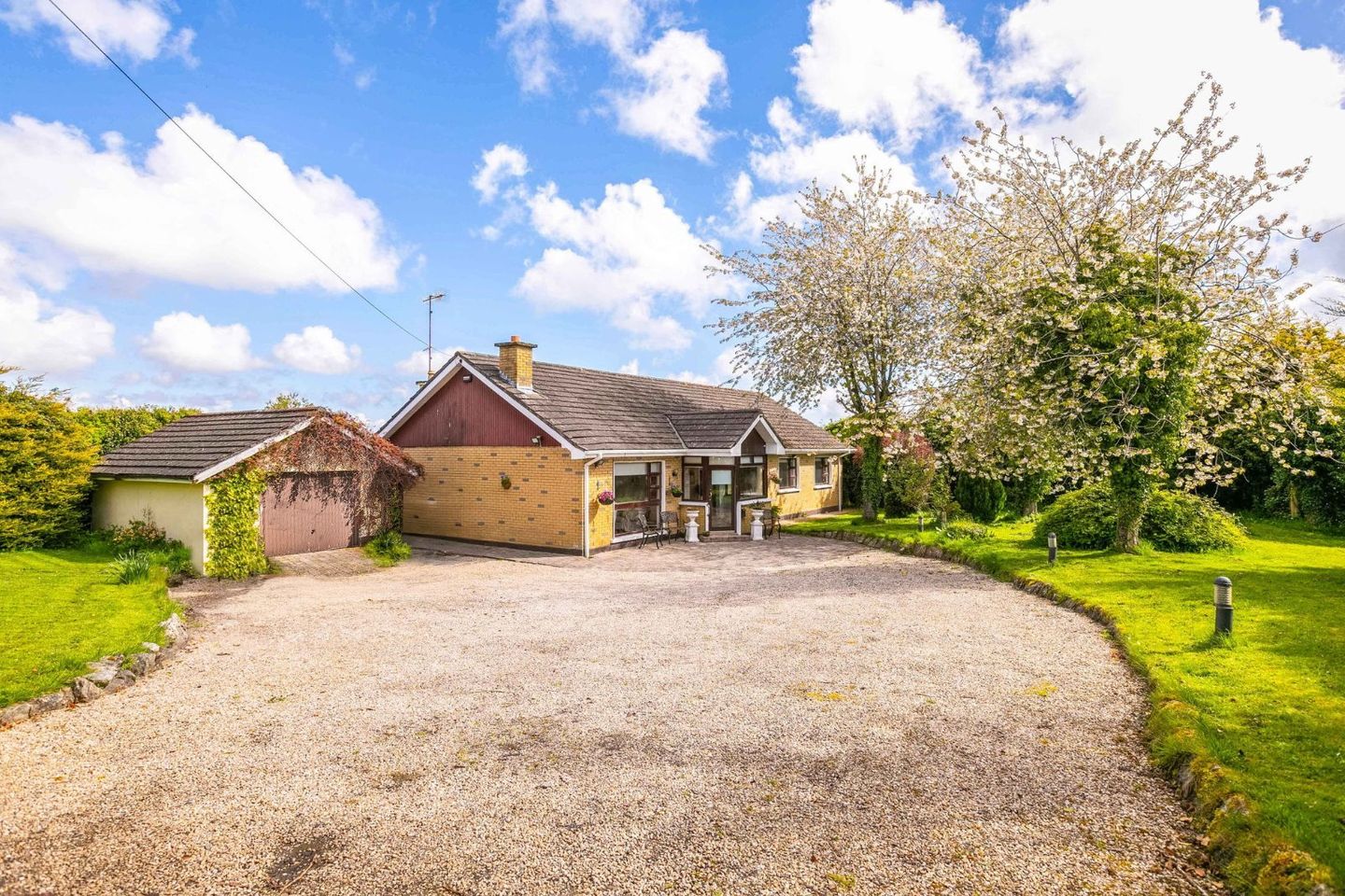 Rathleigh, Newtown Lane, D16FX58