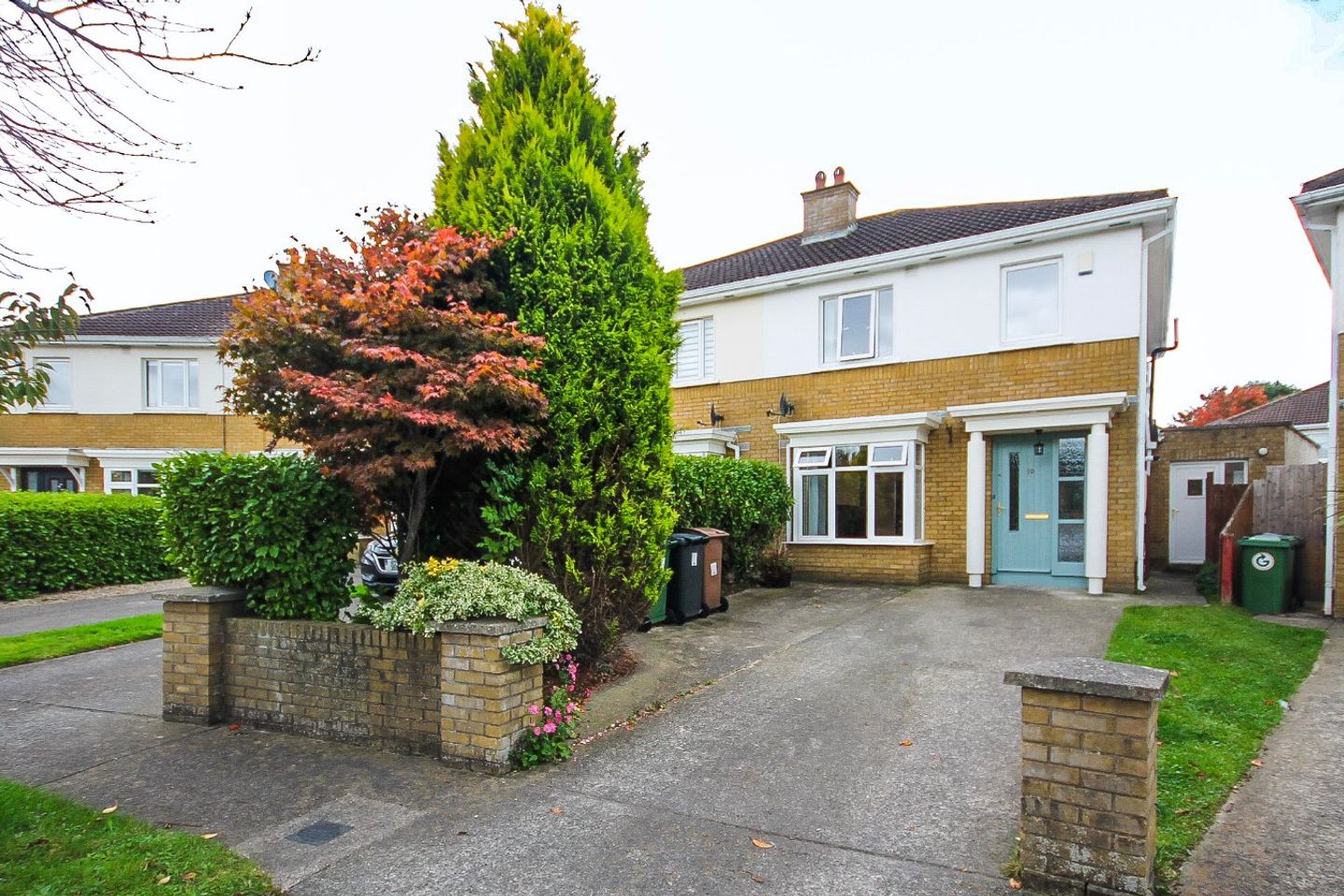 10 Woodstown Vale, Knocklyon, Dublin 16, D16PD77