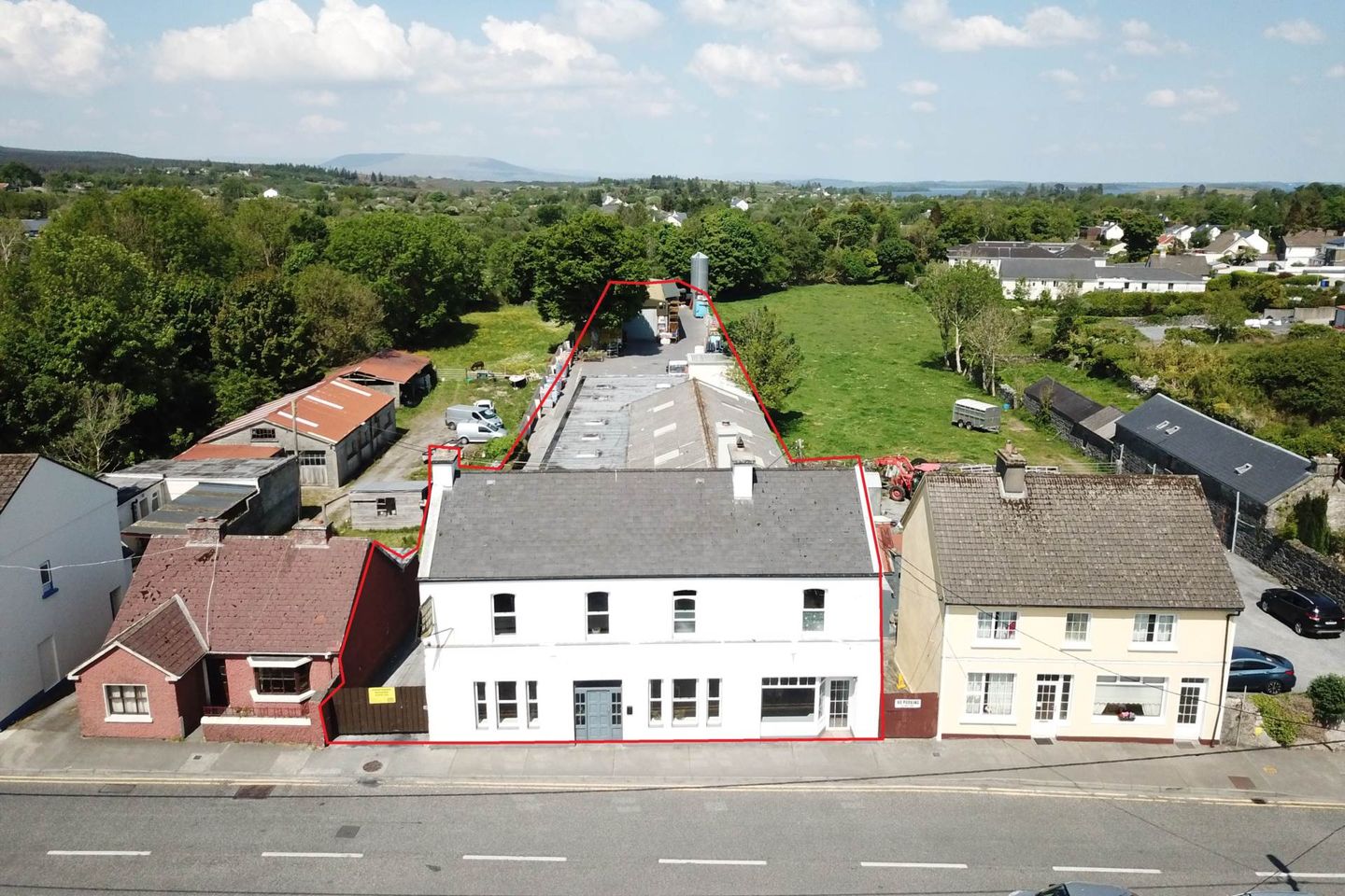 Main Street, Oughterard, Galway, H91E521