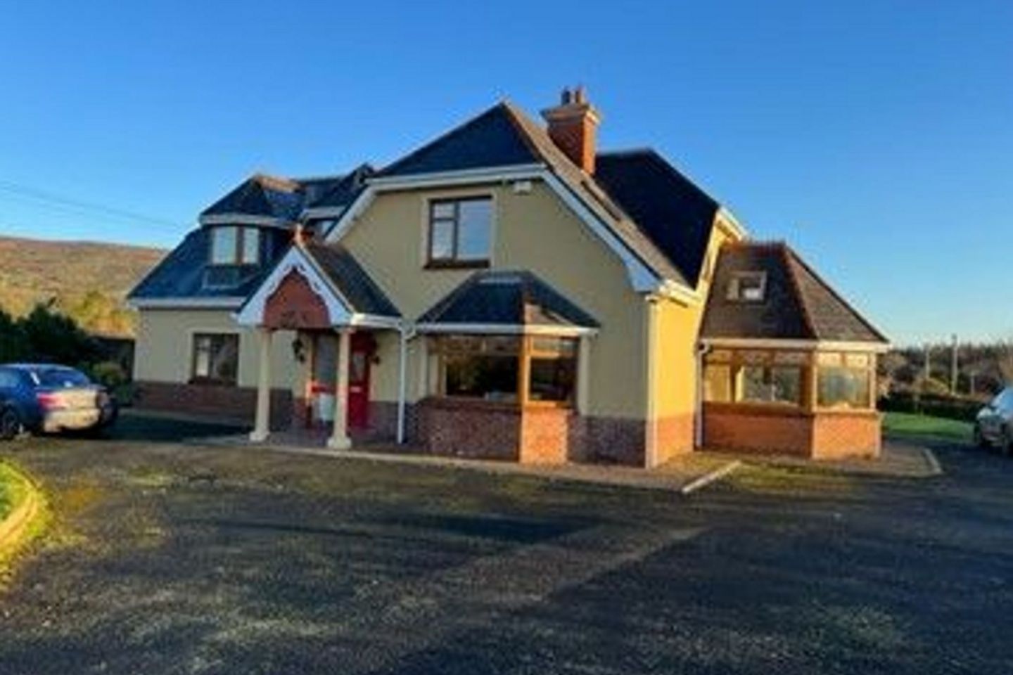 Woodvilla House, Ballygamboon, Castlemaine, Co. Kerry, V93VP66 is for