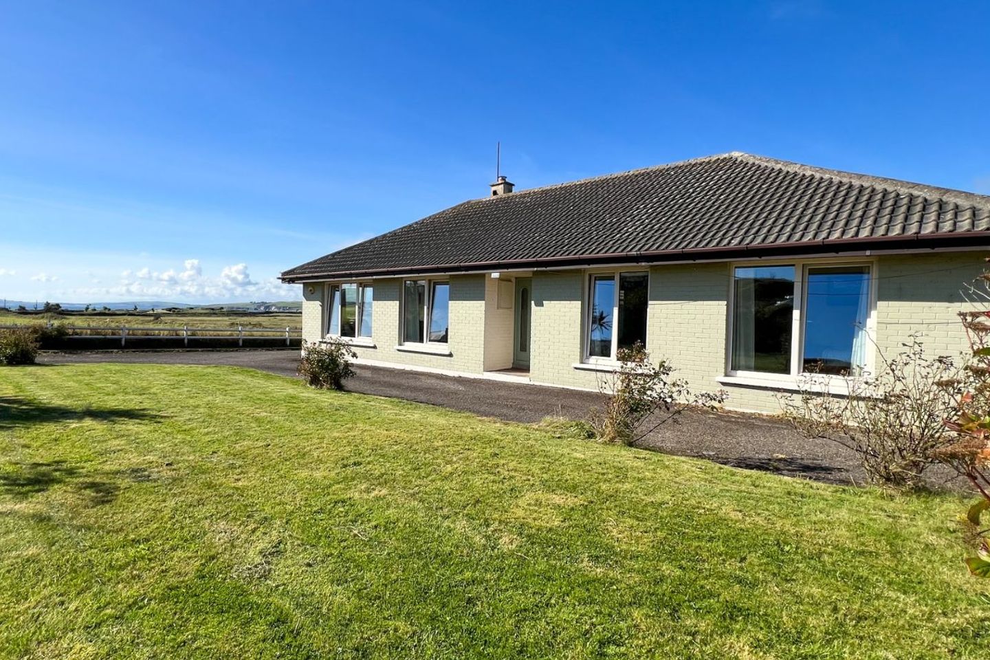 Windy Ridge, Lispatrick Lower, Old Head, Kinsale, Co. Cork, P17YP92