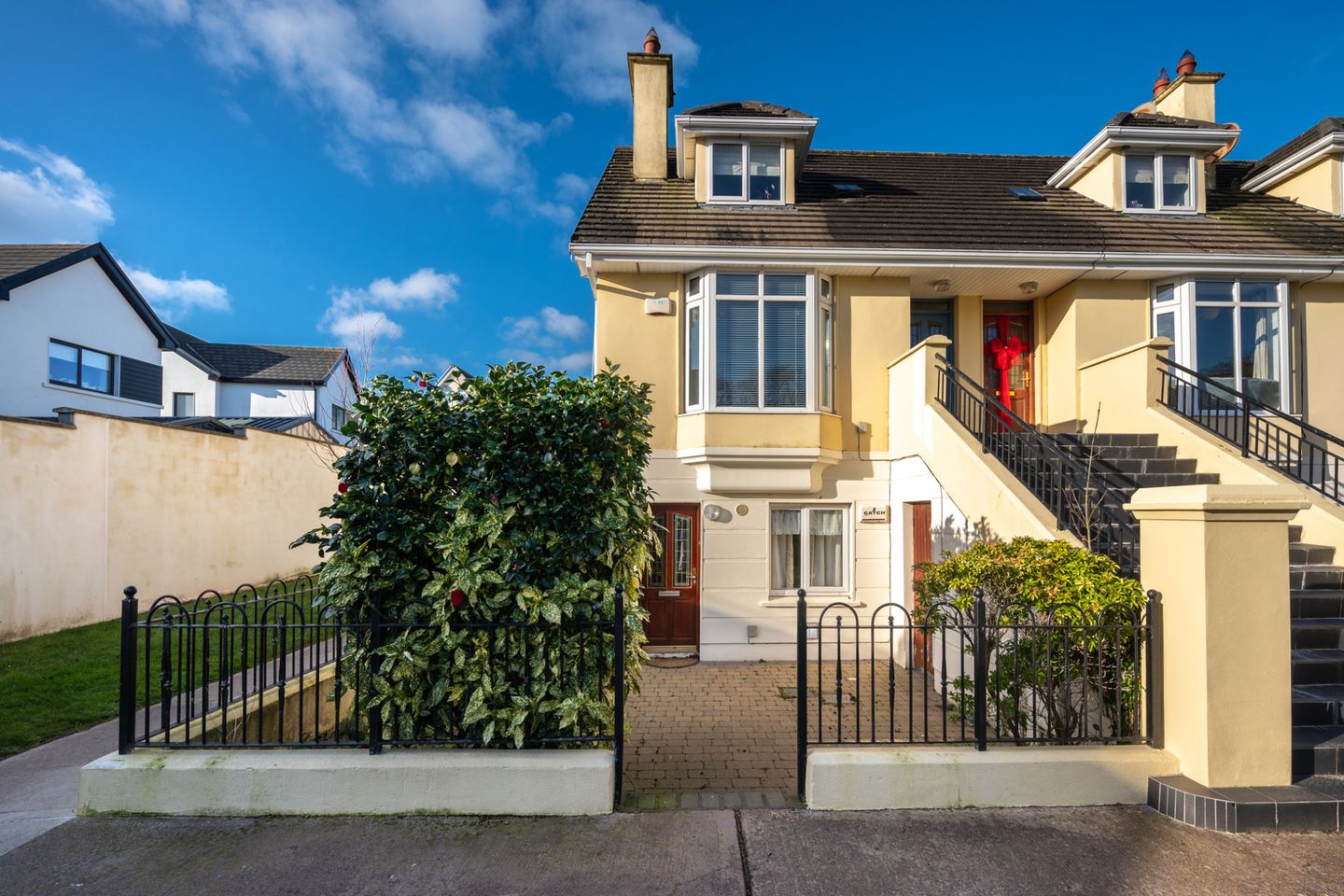 1 Clonlea, Mount Oval Village, Rochestown, Co. Cork, T12A525 is for sale on Daft.ie