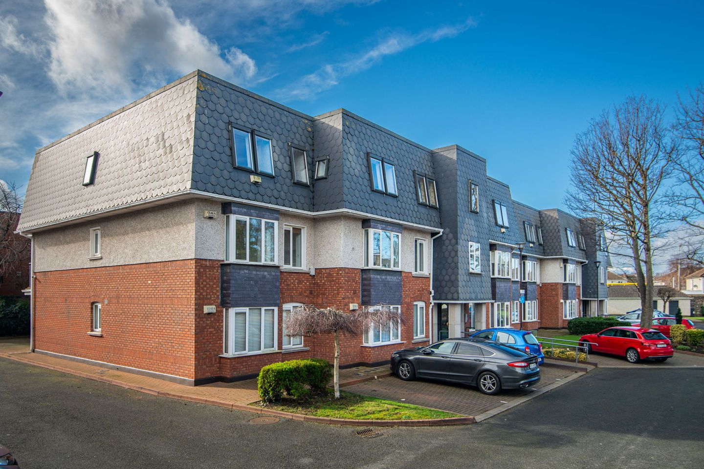 Apartment 27, Crannagh Castle, Crannagh Road, Rathfarnham, Dublin 14, D14HY42 is for sale on Daft.ie