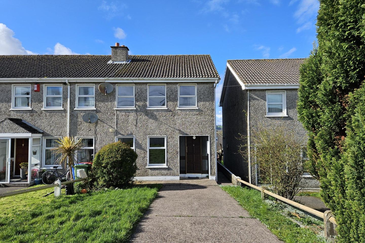 3 Oakgrove, Uam Var Avenue, Co. Cork, T12AWP8 is for sale