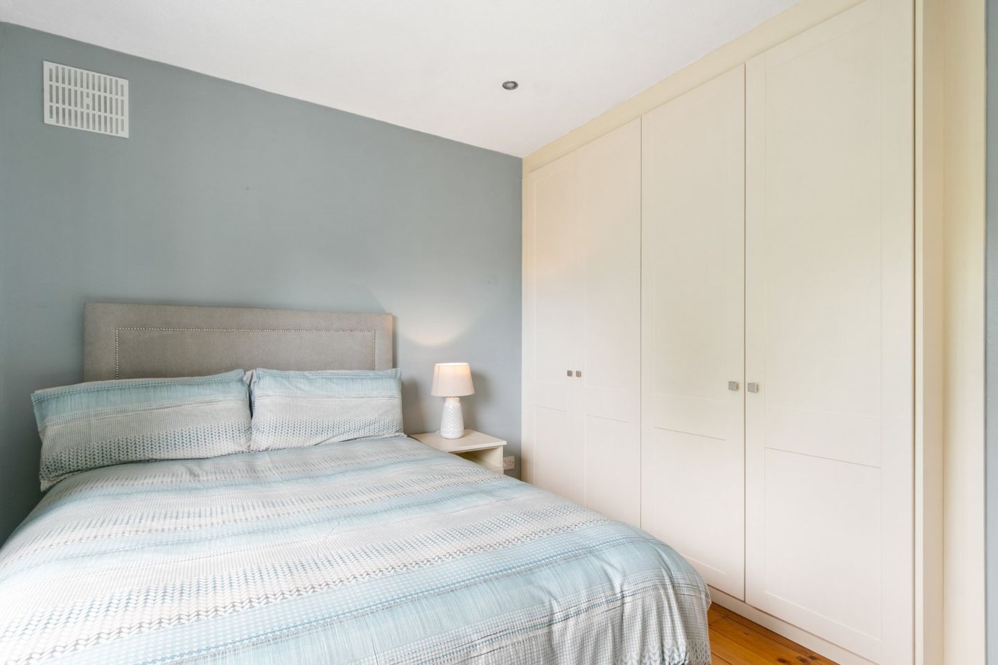 11 Cabinteely Court, Pottery Road - Image 12