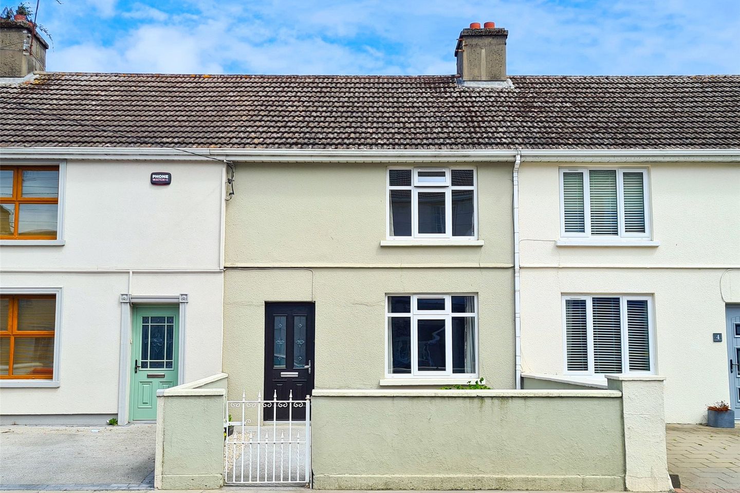 3 Geraldine Terrace, Kickham St, Thurles, Co. Tipperary is for sale on