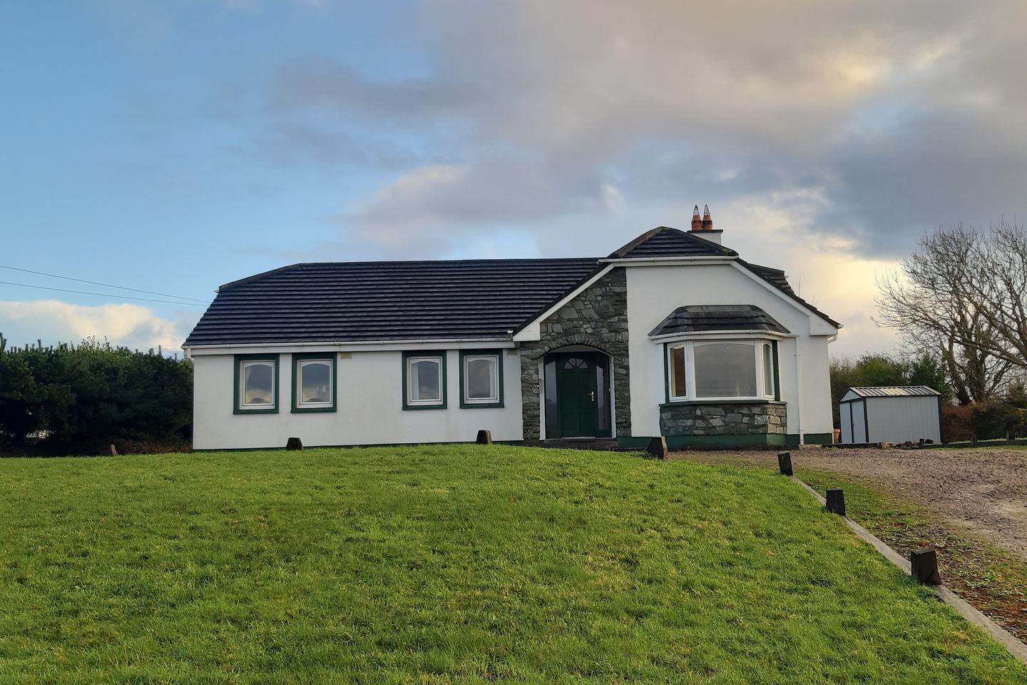 Glosha, Cromane, Co. Kerry, V93K2C5 is for sale on Daft.ie