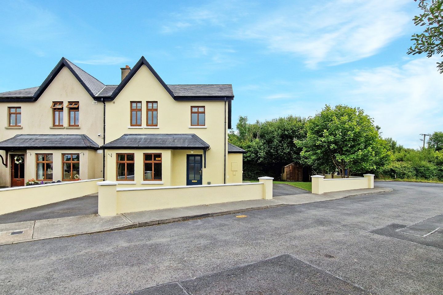 6 Ascaill Cuill, Kildysart, Ennis, Co. Clare, V95W640 is for sale on