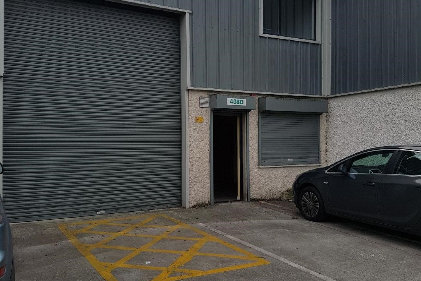 Commercial property for rent in 408D, Greenogue Business Park