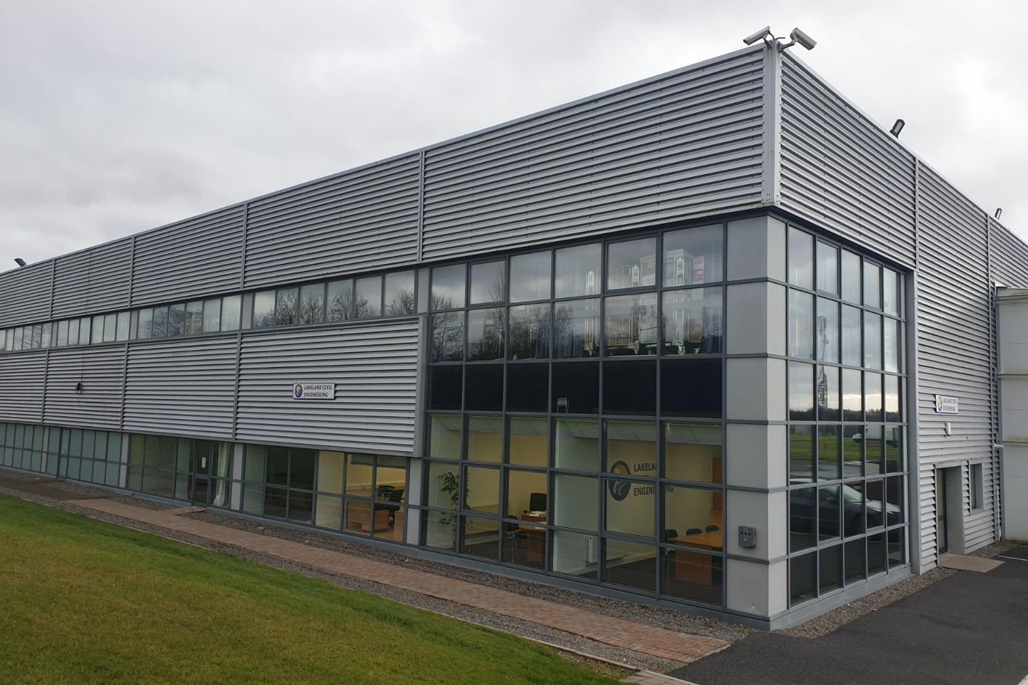 Commercial property for rent in Forest Park Business Campus, N91 NAA3