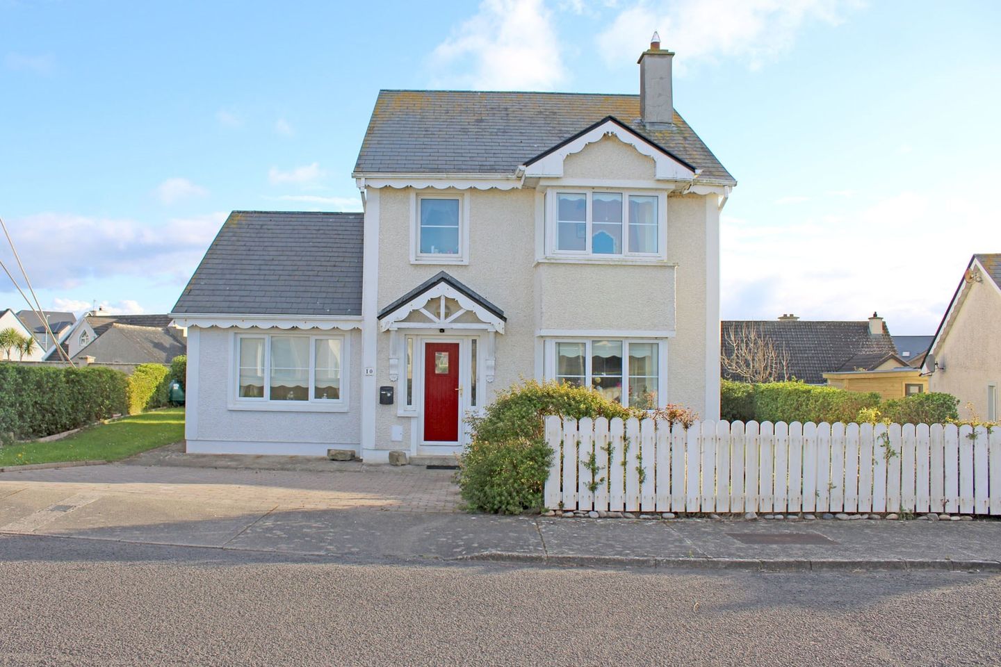 10 Ocean View, Enniscrone, Co. Sligo, F26CF67 is for sale on Daft.ie