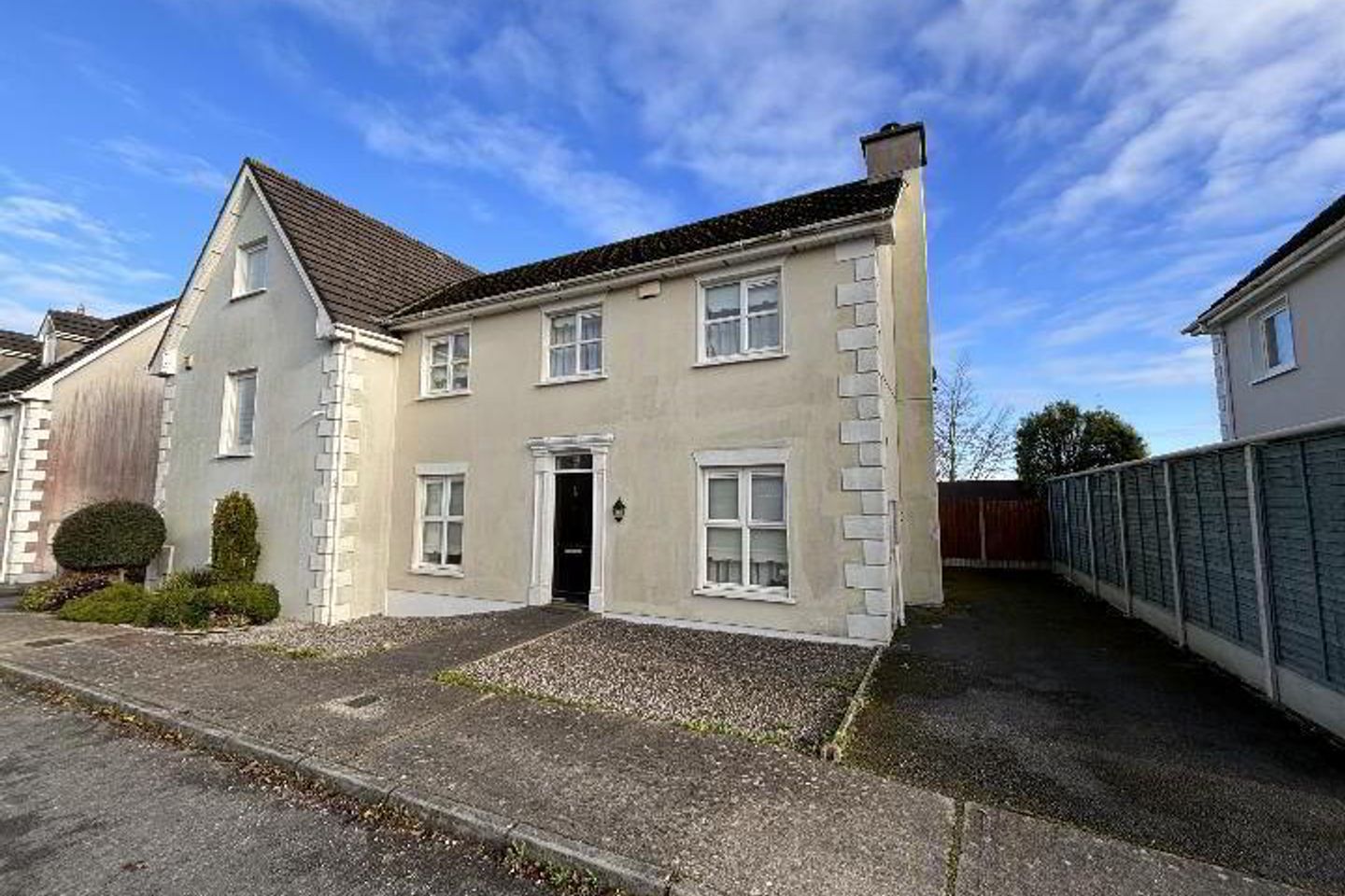 56 Crann Ard, Fethard Road, Clonmel, Co. Tipperary, E91T2C1 is for sale