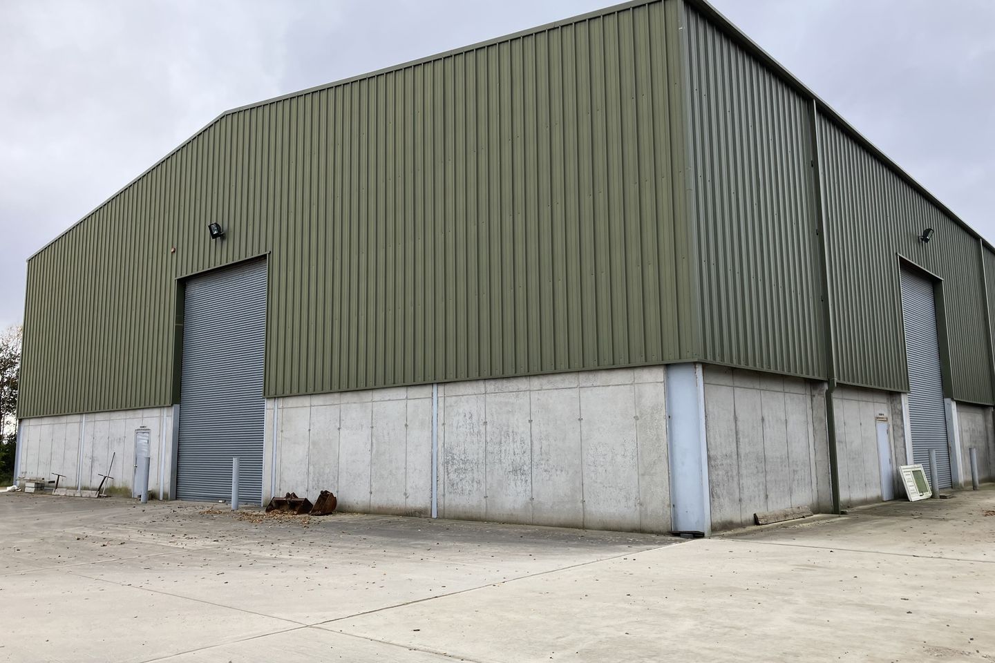 Commercial property for rent in Bush, Riverstown, Co. Louth
