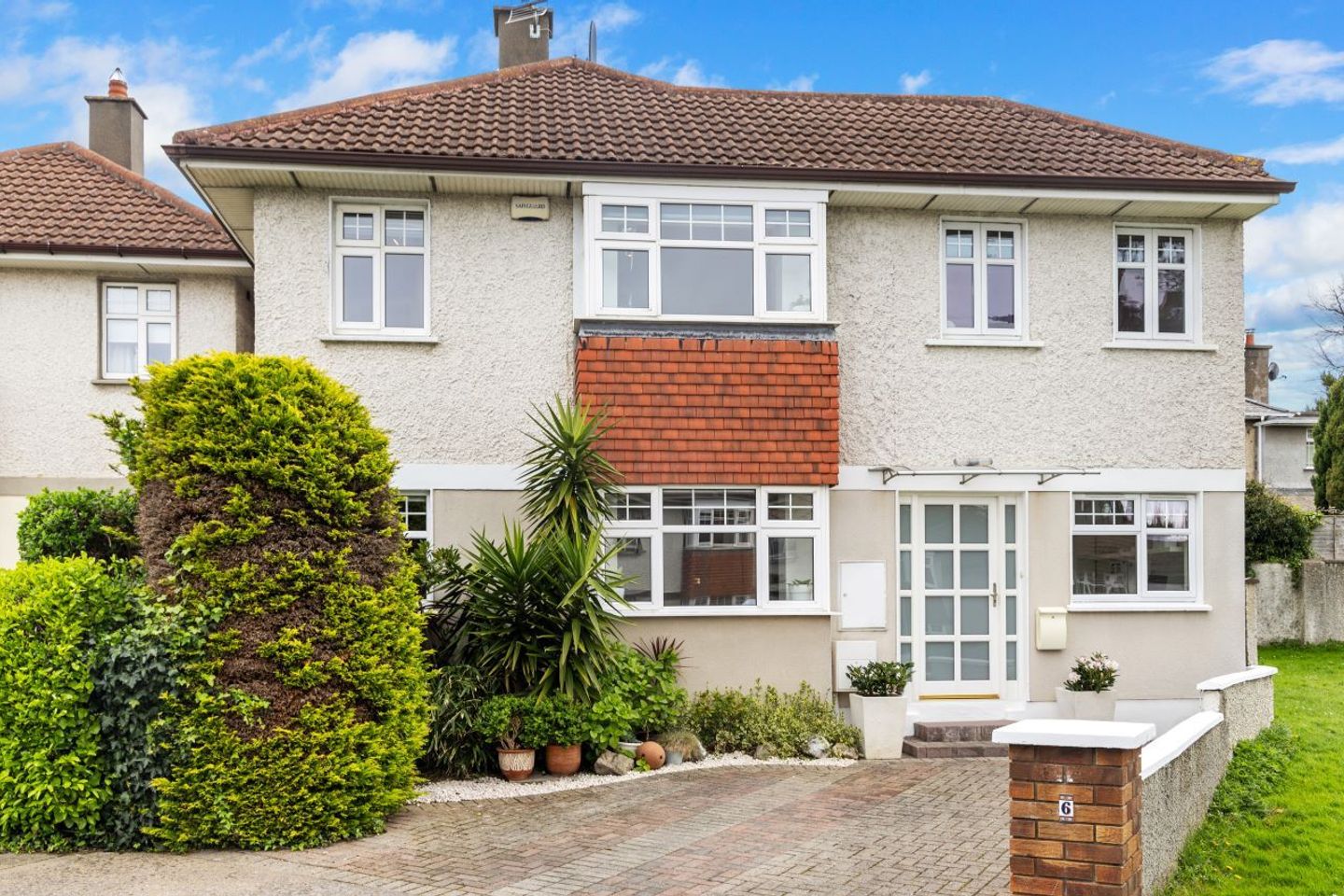 6 Drumkeen Manor, Rochestown Avenue, Dun Laoghaire, Co. Dublin, A96V296