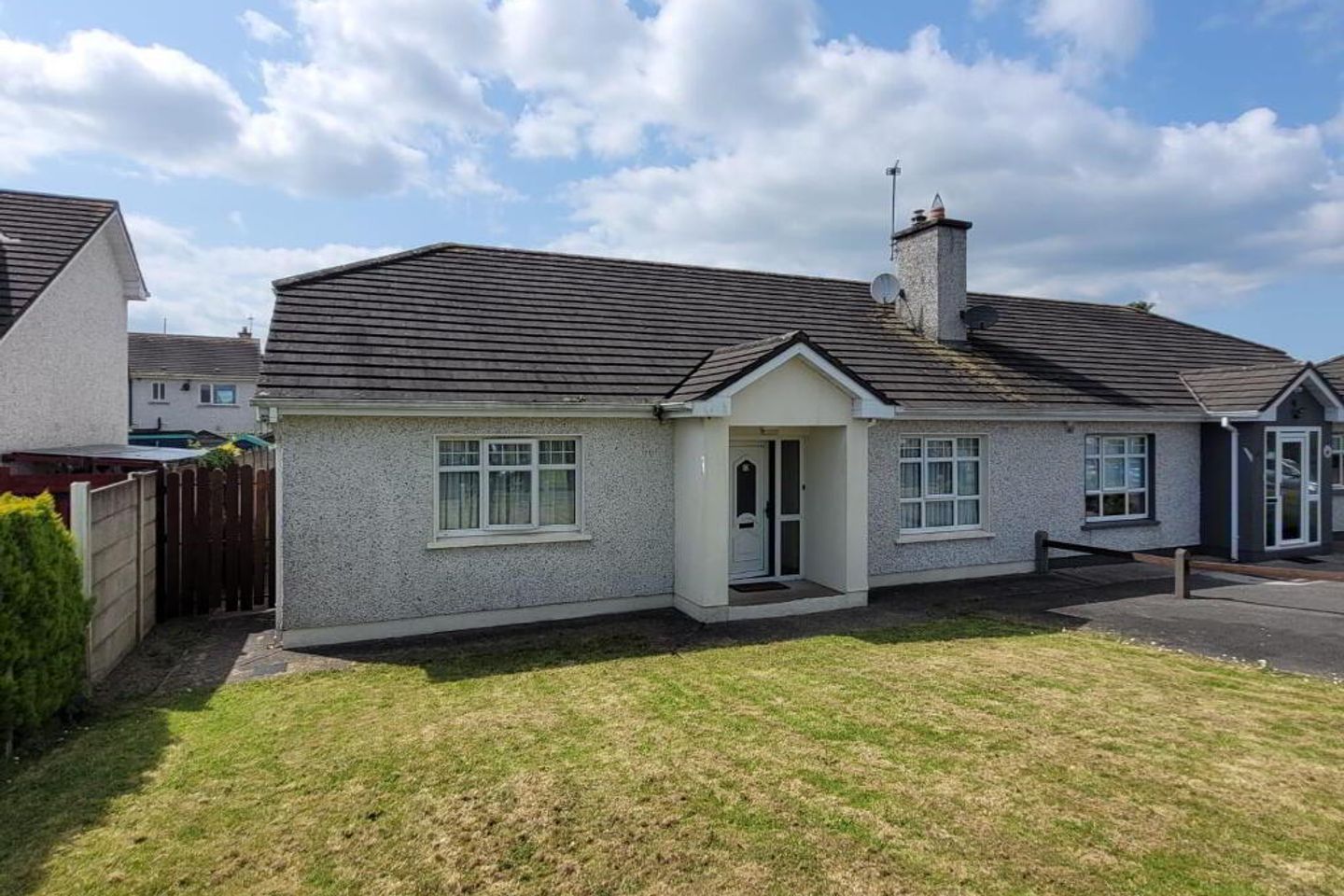 17 Lios An Oir, Lismore, Co. Waterford, P51NR02 is for sale on Daft.ie