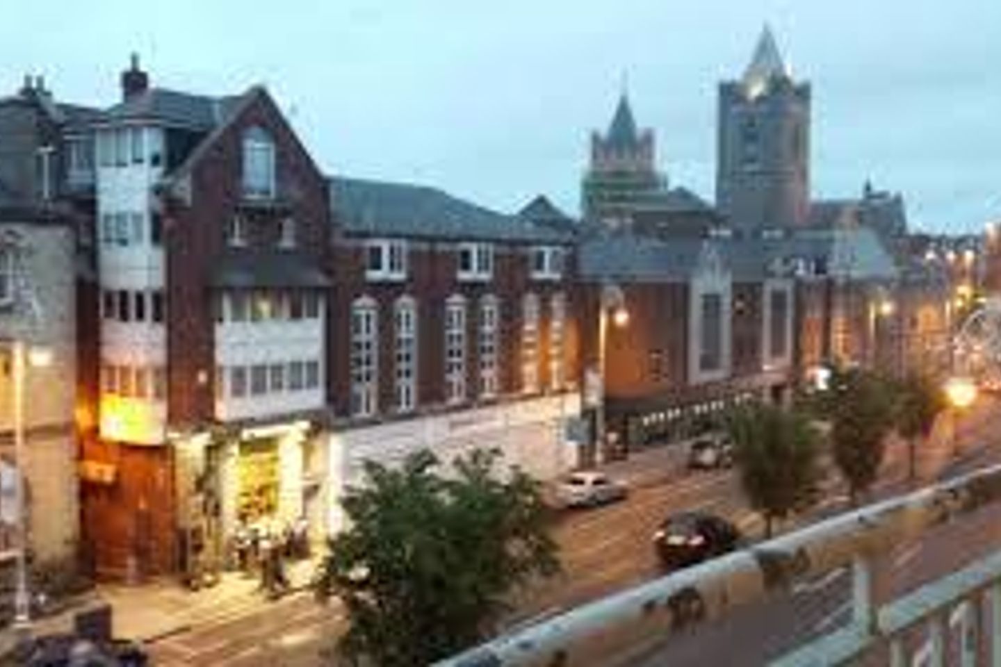 Commercial property for sale in Apt, Christchurch Hall, High Street