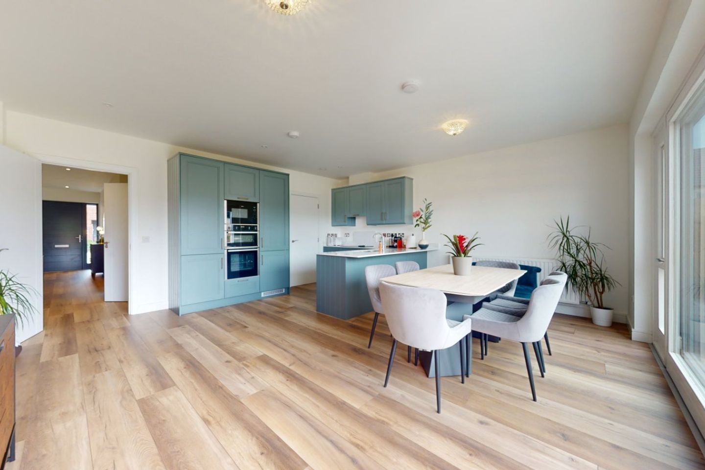 8 Mercer Close, Cherrywood - Image 11