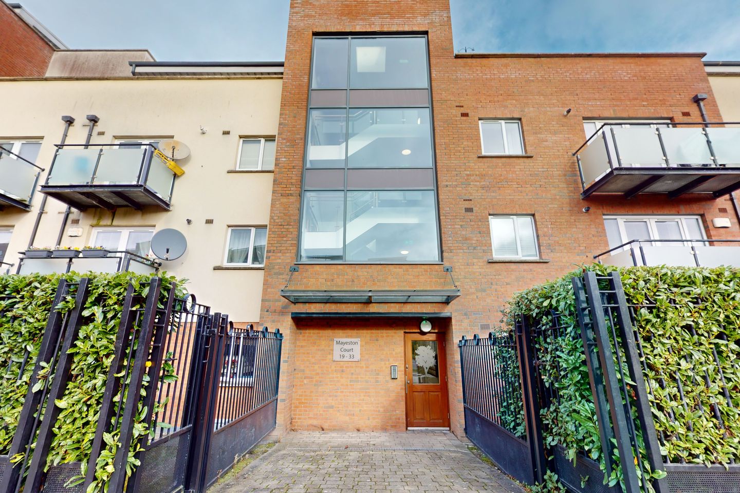 Apartment 29, Mayeston Court, Finglas, Dublin 11, D11P025 is for sale
