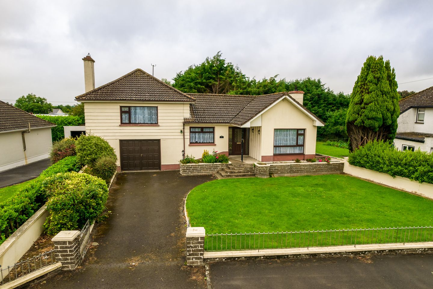 Suaimhneas, Ballyleague, Lanesboro, Co. N39HD98 is for sale