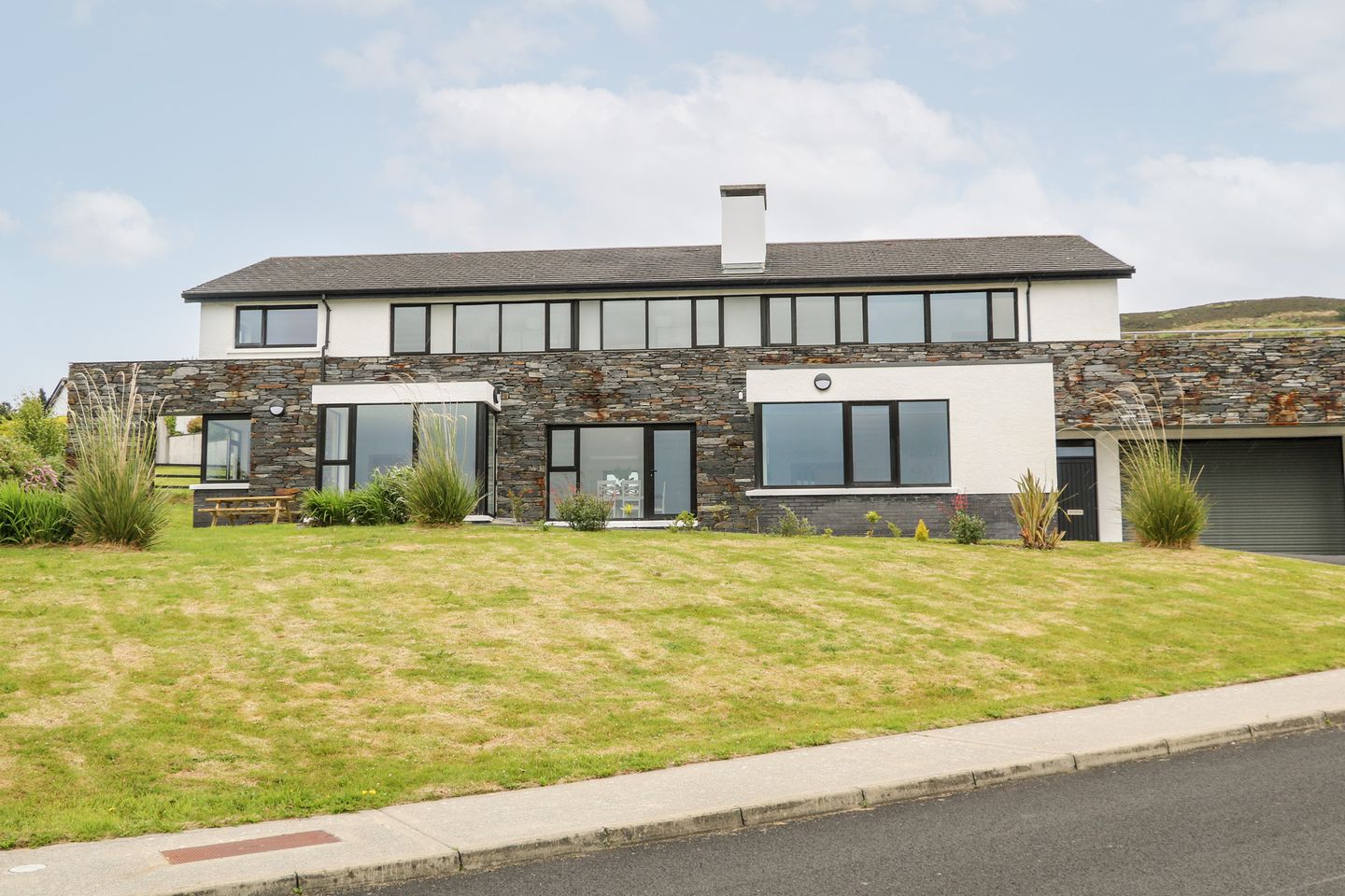 Ref. 1066790 5 Harbour View, 5 HARBOUR VIEW, GOLLA, Fahan, Co. Donegal